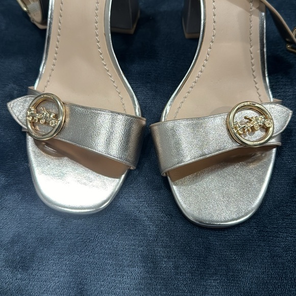 Coach Women's Maddi Rose Gold Leather Heels Size 8 - Picture 3 of 12